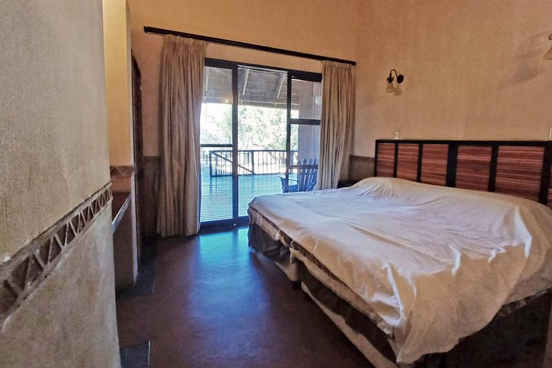 5 Bedroom Property for Sale in Vaalkop Dam North West